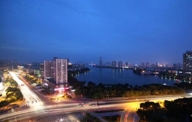 景德镇市gdp_2018年江西省各城市GDP终于公布 宜春高居第四,增速全省第一(3)