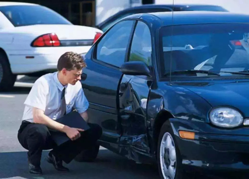 哪些车险必买?哪些不用买?别给卖了还帮人数