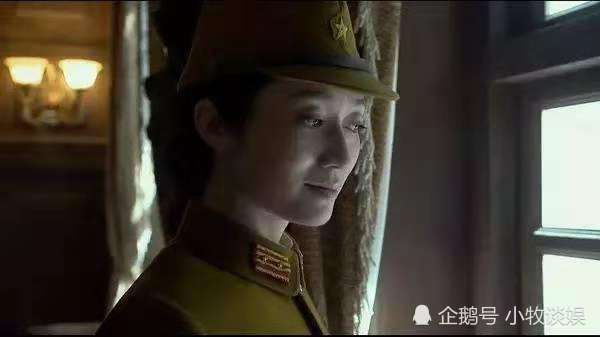 曾因《伪装者》大红，出道12年不愠不火，如今嫁中国小伙成赢家
