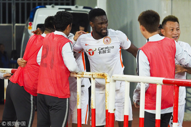 中超-人和2-1逆转双杀大连 迪奥普梅开二度