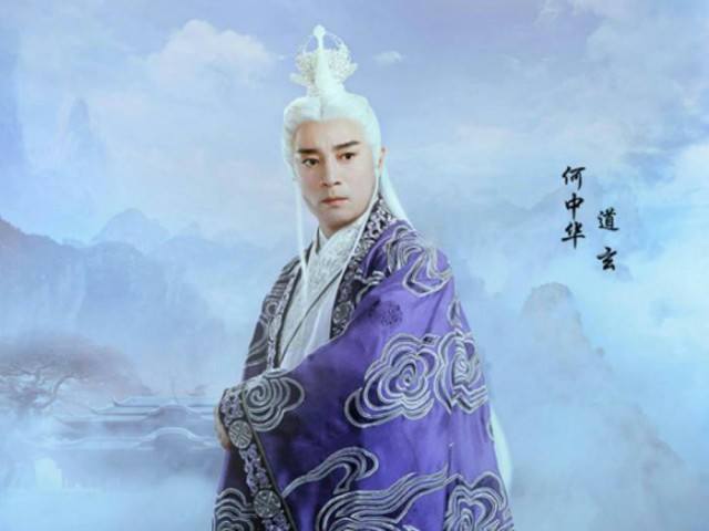 诛仙中的青云双骄,道玄真人和万剑一之间相亲相爱的