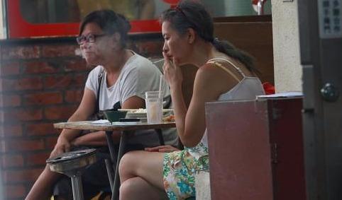 蓝洁瑛死前2天曾脚肿外出 目击者：她拖着脚走