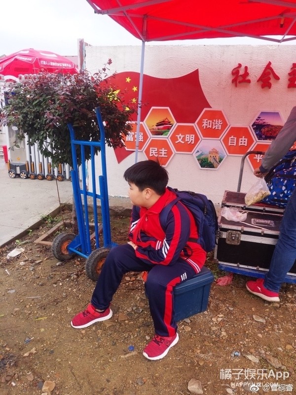 还长大表情表情谢国民?他现在记得啦飞机包娘一起lo叫我们学图片