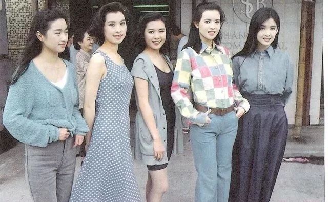 蓝郭周李，《大时代》四女身上写着香港的命运
