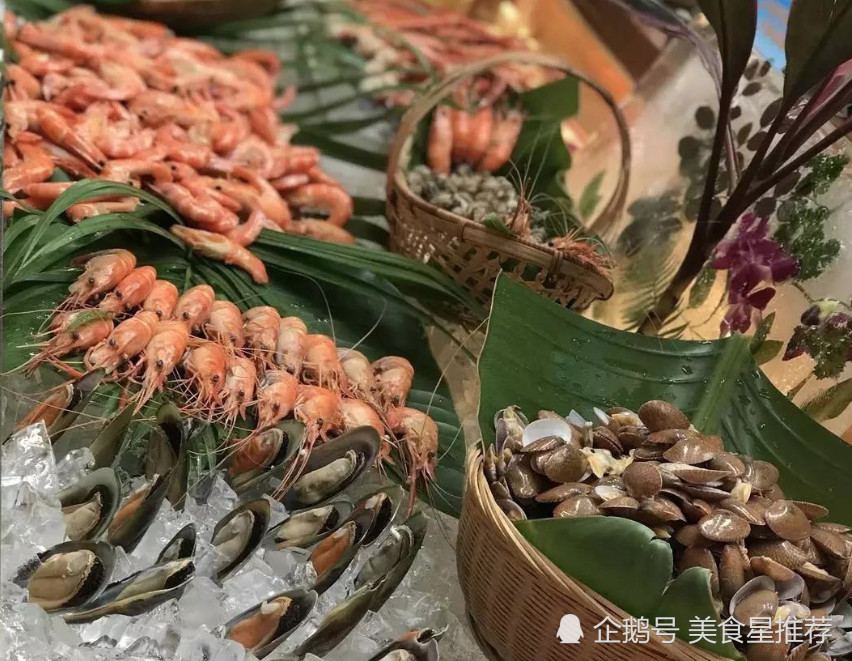 国内大妈去泰国旅游,狂吃海鲜自助,泰国老板:中