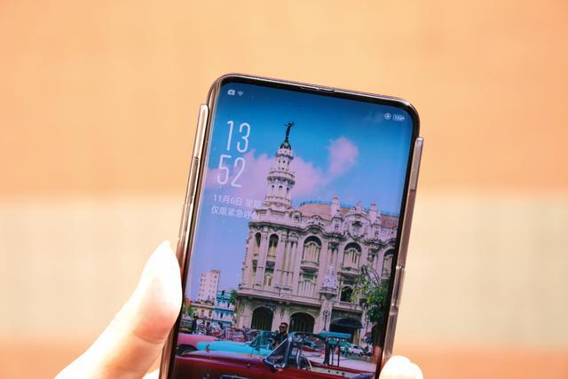 OPPO FindX:华为小米的引路人 如今只能退居