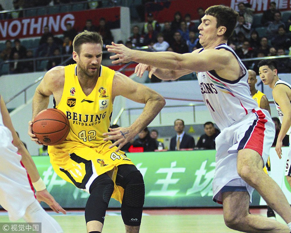 CBA三外援球队只有他翻身 这两年经历了啥?