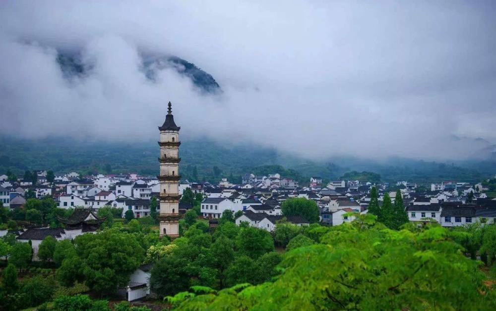 灼见|土地管理法应完善宅基地制度 条件合适时