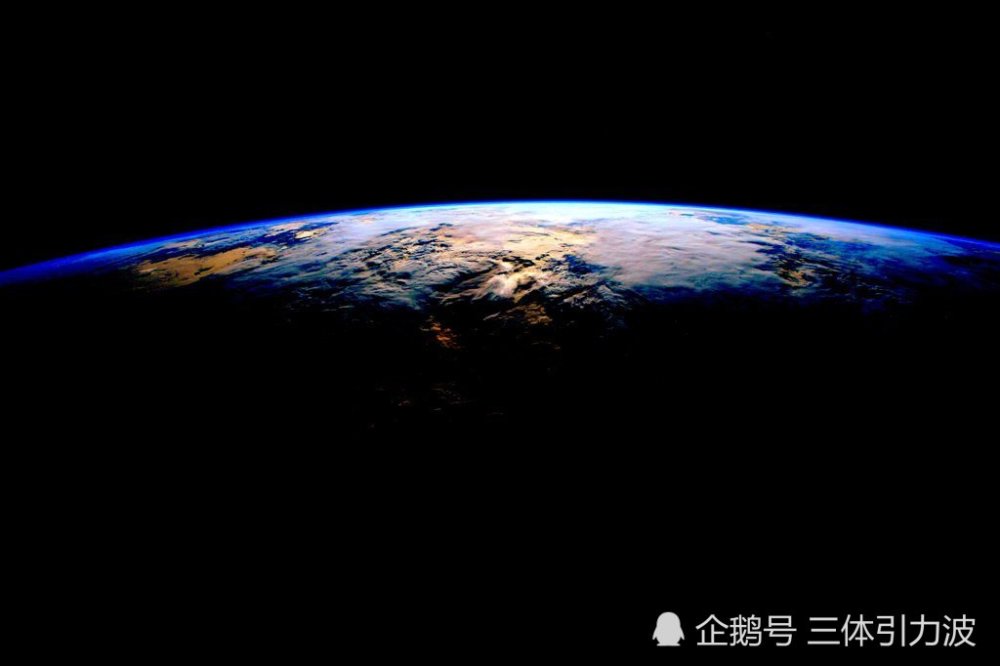 首部超高清影像,从太空传回地球
