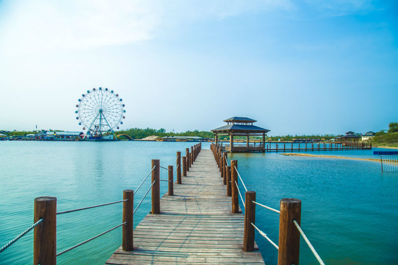 河北秦皇岛著名景点渔岛海洋温泉景区