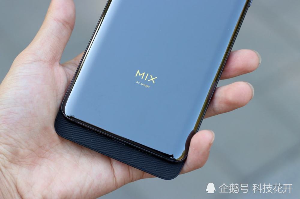 小米林斌秀肌肉,5G已成熟,小米MIX3抢先推出