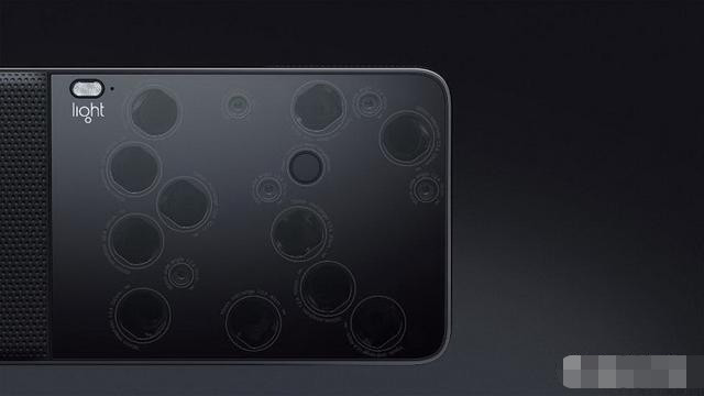 640