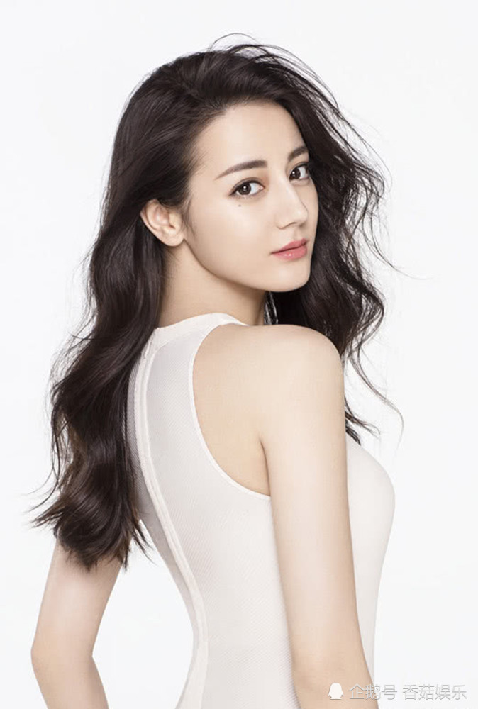 迪丽热巴接棒黄子韬任《创造101》男团发起人