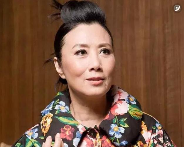 80年代红透半边天的女歌星,有3位已去世,她获得香港乐坛最高奖项