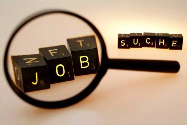 2015应届生薪酬待遇!看完我都哭了!