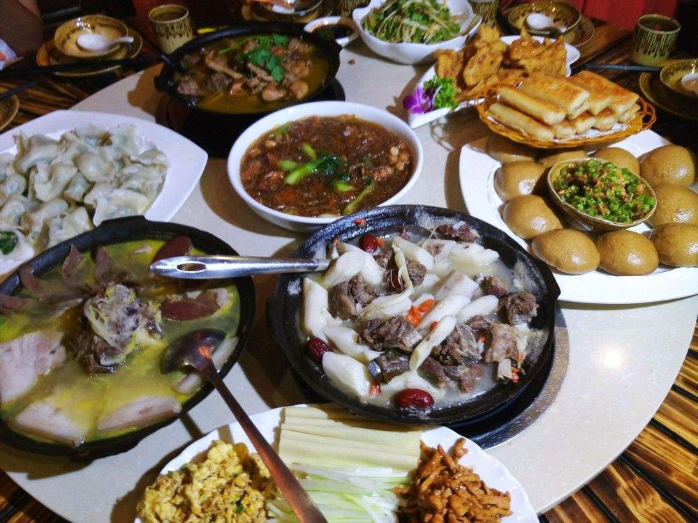 老总吃剩饭_剩菜剩饭图片