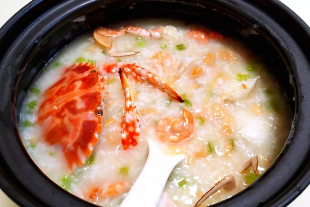 超好吃的潮汕海鲜粥，秘诀是这个步骤!