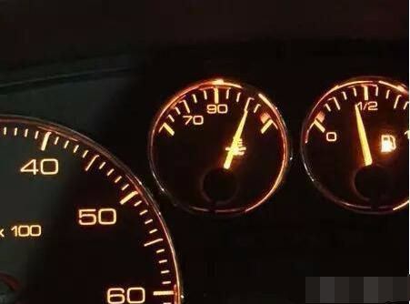 640