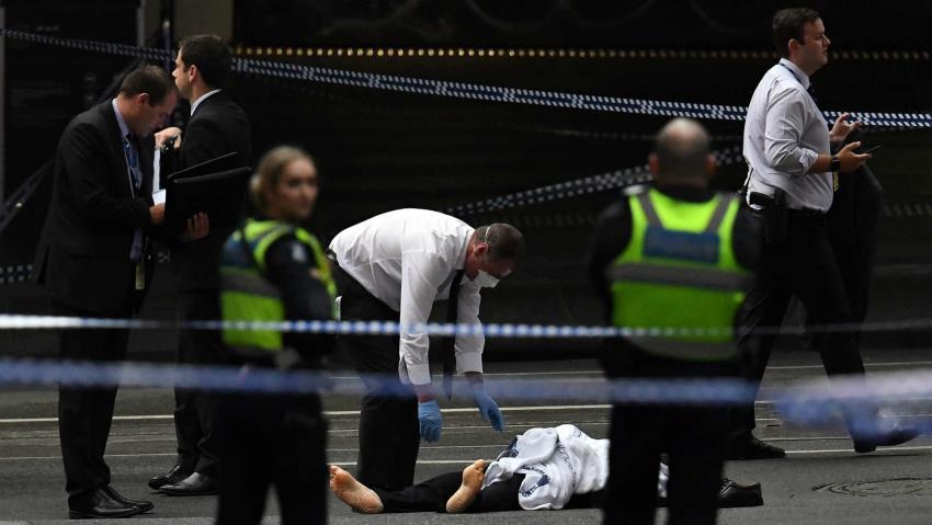 澳大利亚男子挥刀砍杀警察被击毙,居然是恐怖