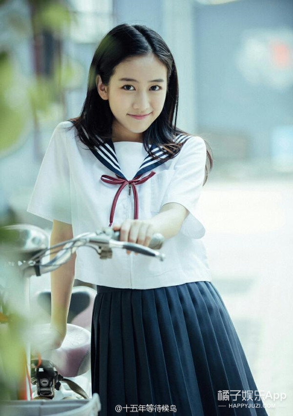 还记得《巴啦啦小魔仙》里的严莉莉吗?她也是个大学霸