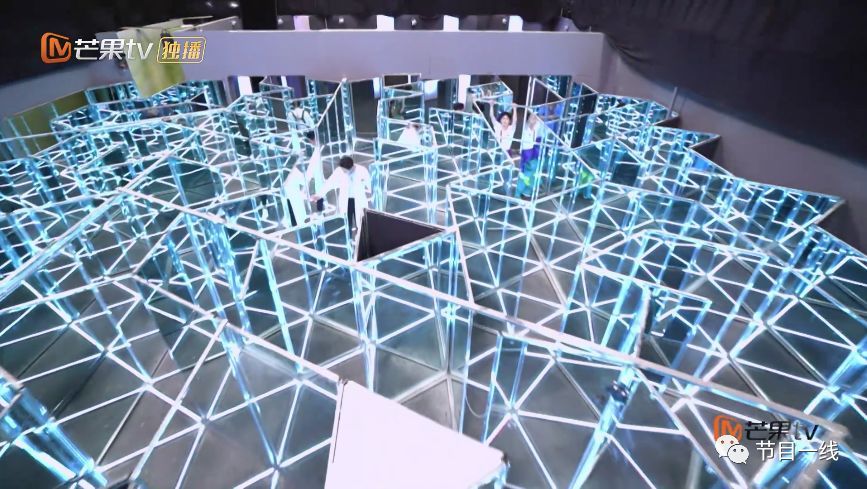 剧情升级、聚焦网络暴力,《明星大侦探4》依然