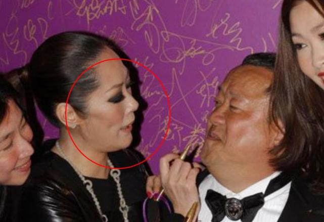 曾志伟关淑怡之间的恩怨情仇,网友:这