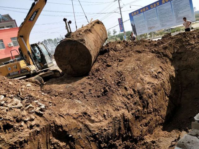 周口查处黑加油站点374家 刑事拘留37人