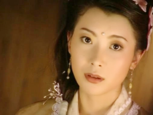 同一女星出演母女,朱七七不如娘亲,她们更是