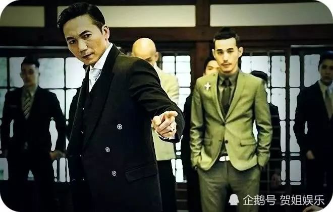 兄弟长得太像，曾受到洪金宝提携，公认实力派打星，今一人当导演