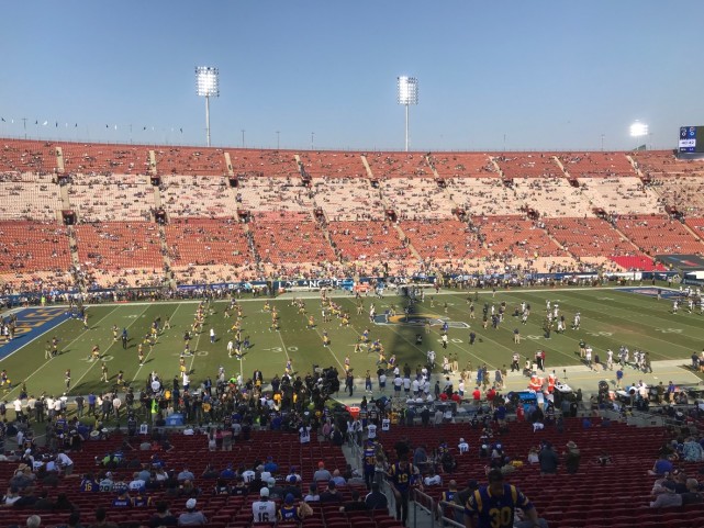 【现场直击】老兵节军事元素满满 公羊拿下海