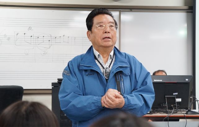 李双江“心儿在歌唱”艺术课堂：歌曲《双脚踏上幸福路》