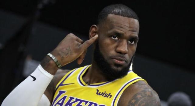 詹姆斯目睹杜兰特格林争吵 拒绝评论冲突事件