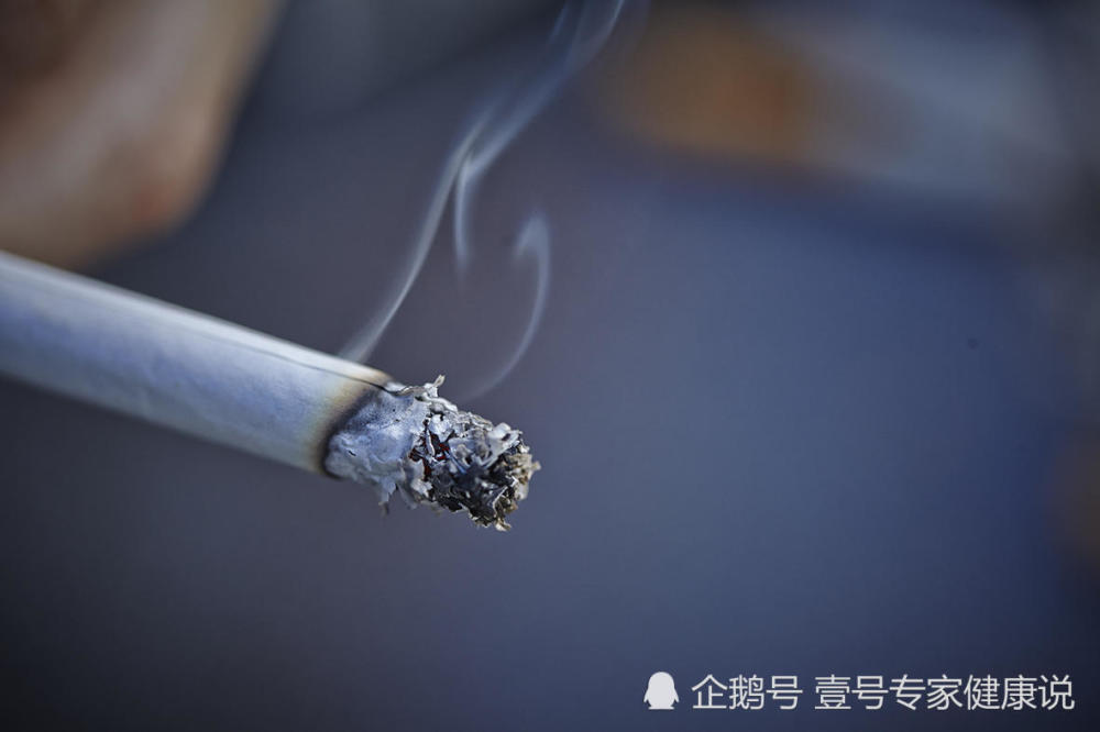 一手烟和二手烟,哪个伤害大?看完你会感到意外