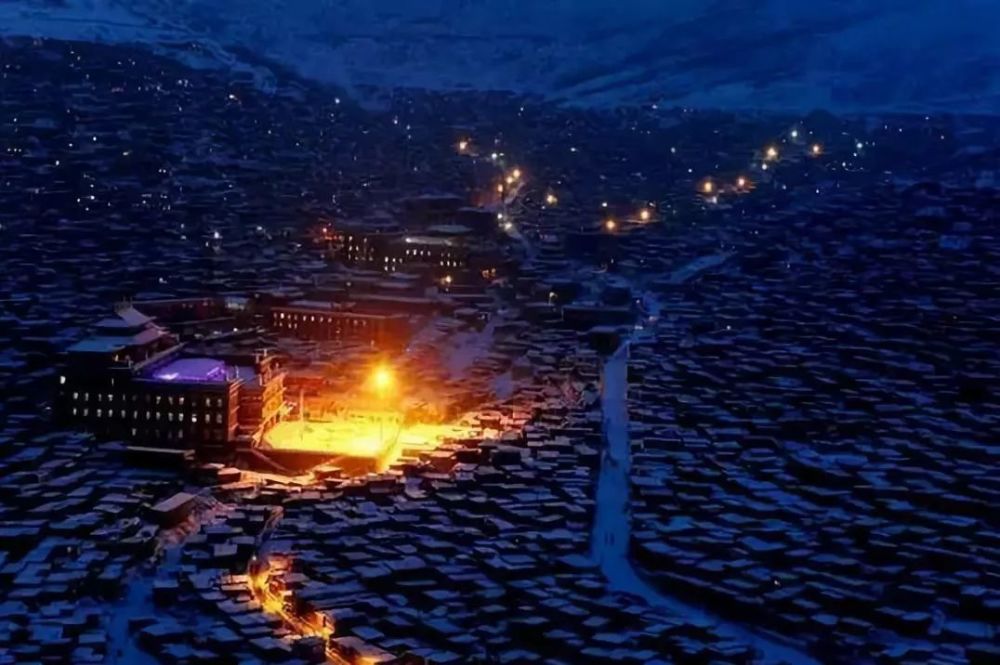 信仰就像明灯,指引你前方的道路.