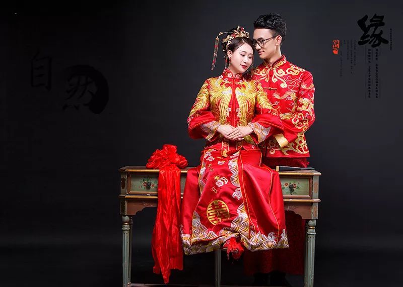 中式古典婚纱_中式婚纱(3)