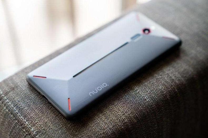 官宣,努比亚红魔新机11月28日登场