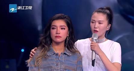 梦想的声音,江映蓉和谭维维同台演唱,再现超女美好回忆