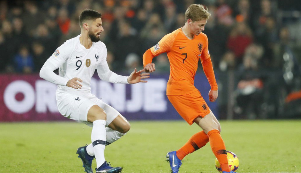 皇马巨星恐复制C罗悲剧 老佛爷抢巴萨猎物清洗