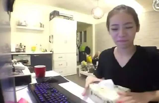 台湾一妹子用假怀孕来测试男票是否真的爱她,