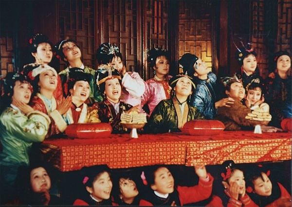 《红楼梦》里中四大家族斗富,哪一个家族最富