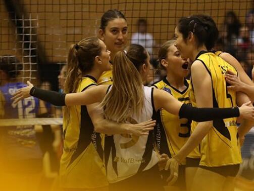 国际排联公布全新比赛用球 瓦基弗银行女排欧