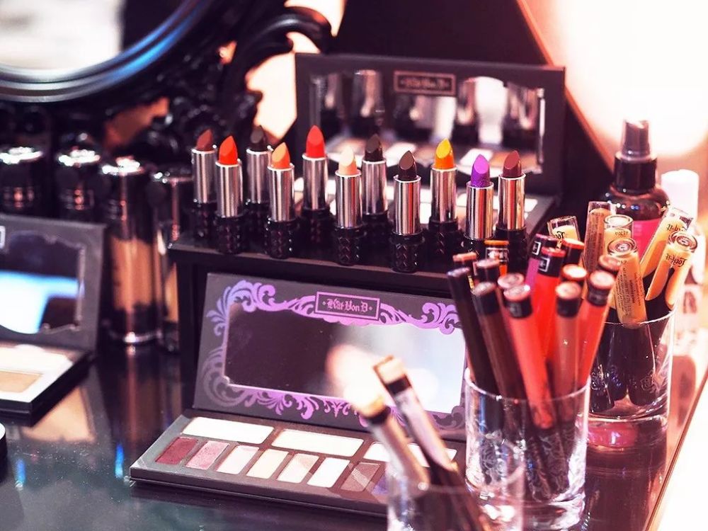 全球彩妆独角兽研报:中国彩妆市场的机会在哪