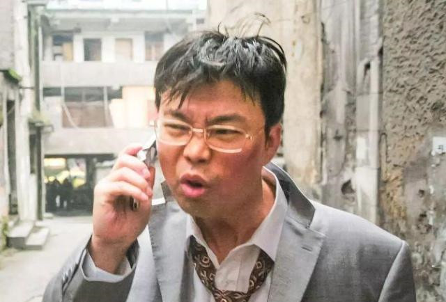王迅又惹争议,现任连续发文称"三外有三,并让黄渤出面评理