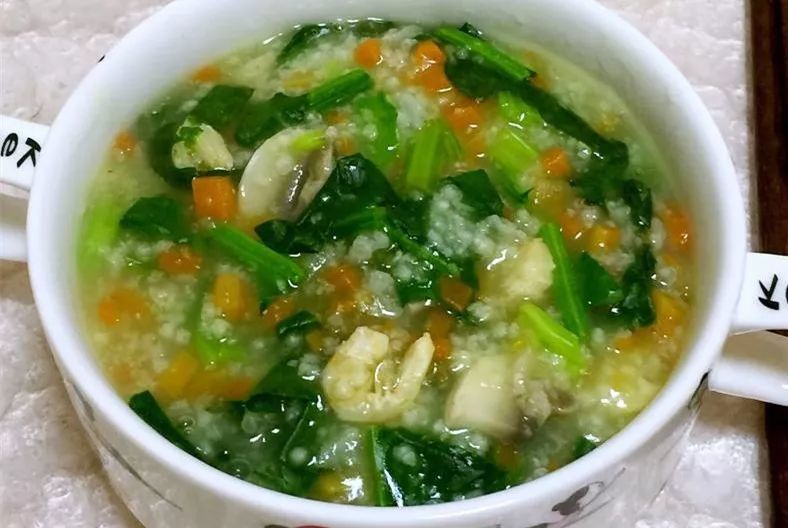 大人小孩都不能错过的蔬菜粥,营养极了,还能做