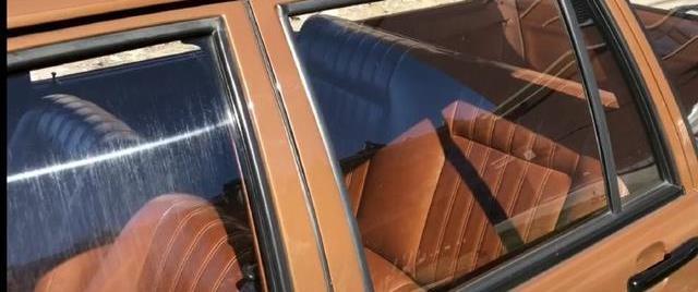 2万买辆老款桑塔纳后改装,轮毂改装就花了1万