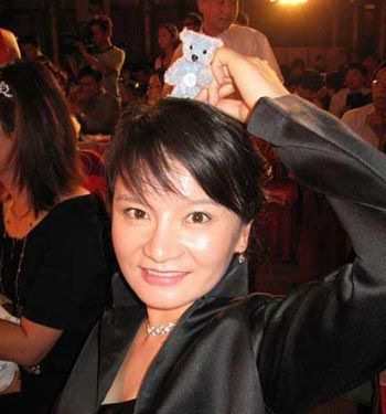 她是最小童星出道，出演保姆一角走红，转行后改名，现胖到认不出