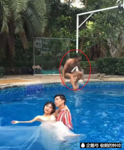 拍婚纱照来大姨妈(3)