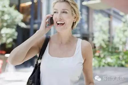 怎么用英语打电话,10个句子帮你搞定!
