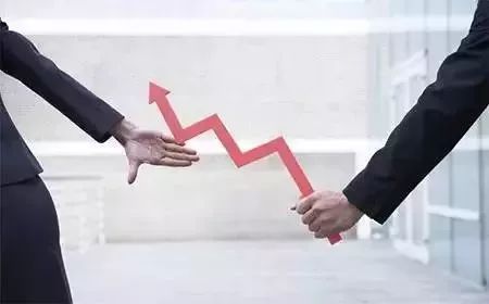 640