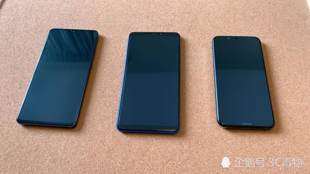 华为小米诺基亚3部手机充电测试:华为Mate20